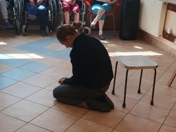 Występ młodzieżowej grupy teatralnej w Bytomskim Centrum Wsparcia, 18.04.2026